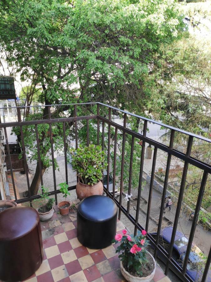 Amoun Hostel Tiflis Exterior foto